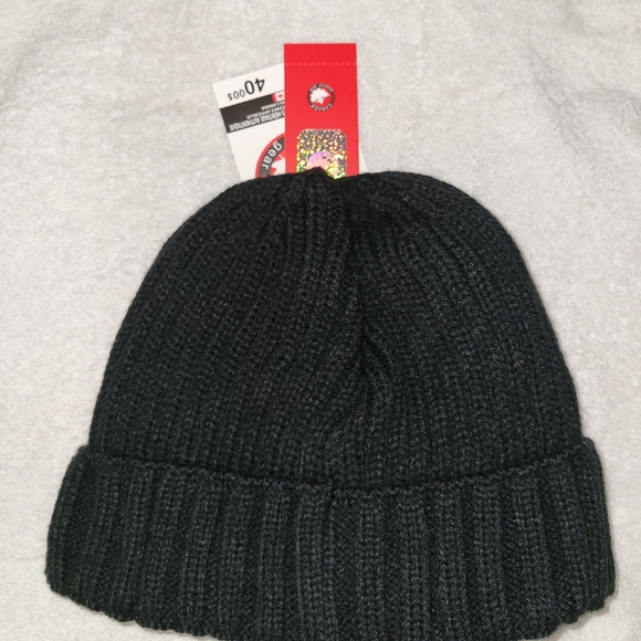 Canada Weather Gear - Picture 2 of 3